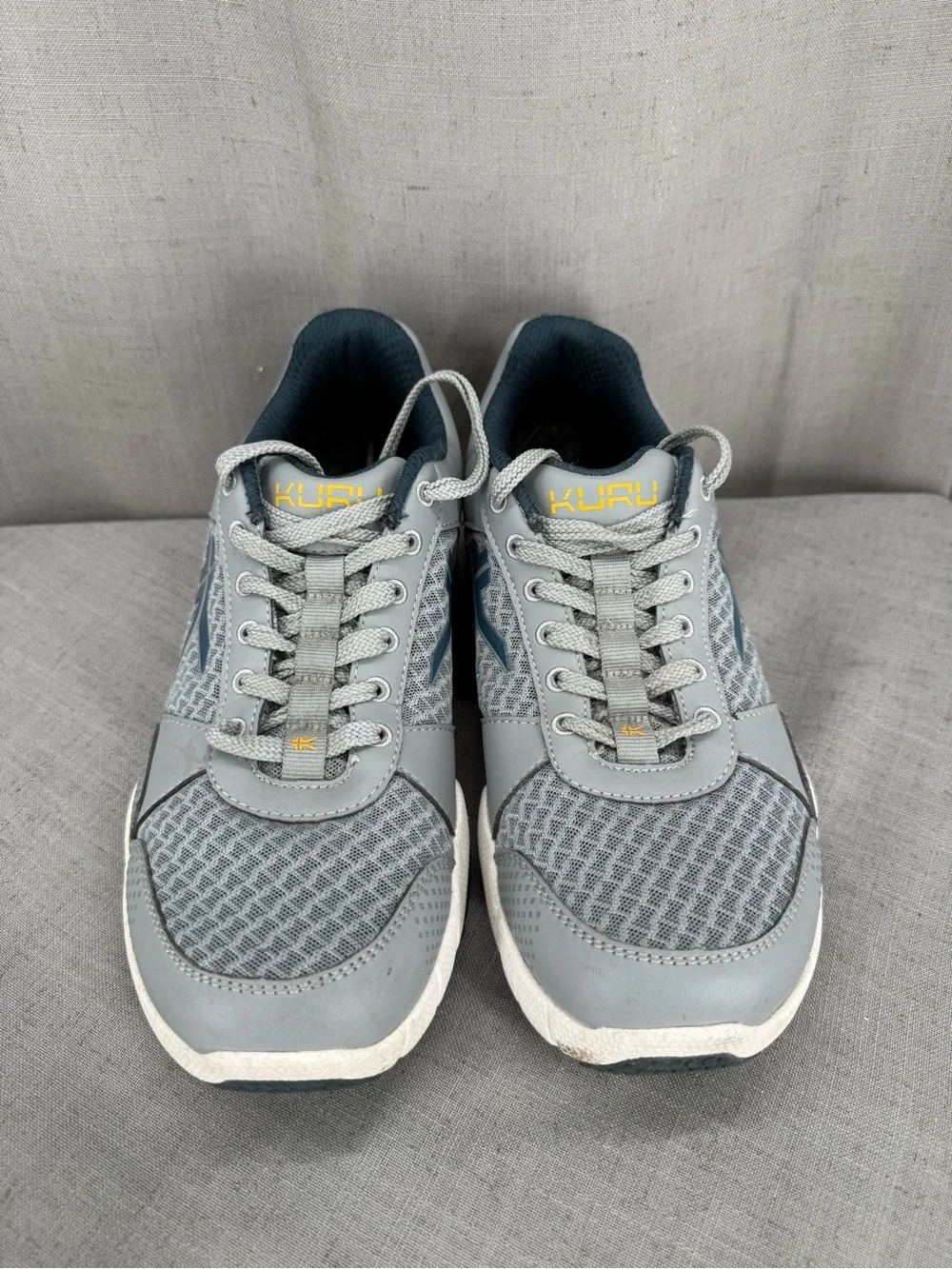 Kuru Quantum 2.0 mens Size 8.5 Medium Gray Athletic Running Shoes Sneakers